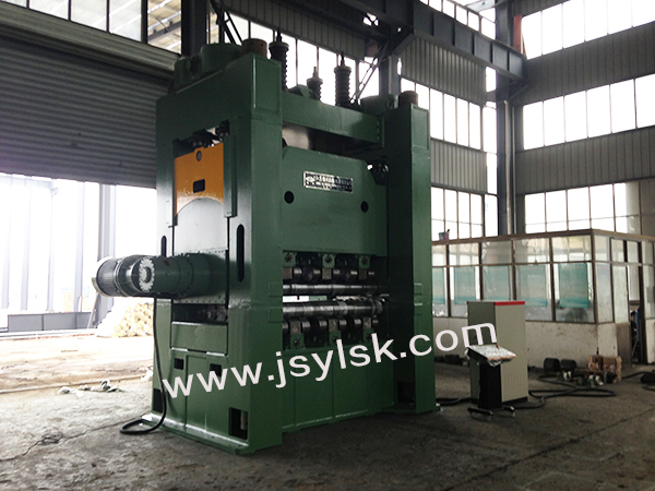 四重式校平機(jī)