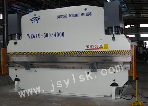 WE67Y-300/4000液壓折彎機(jī)