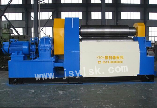 四輥卷板機(jī)