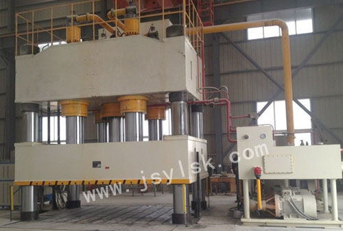 YL32-2000四柱液壓機