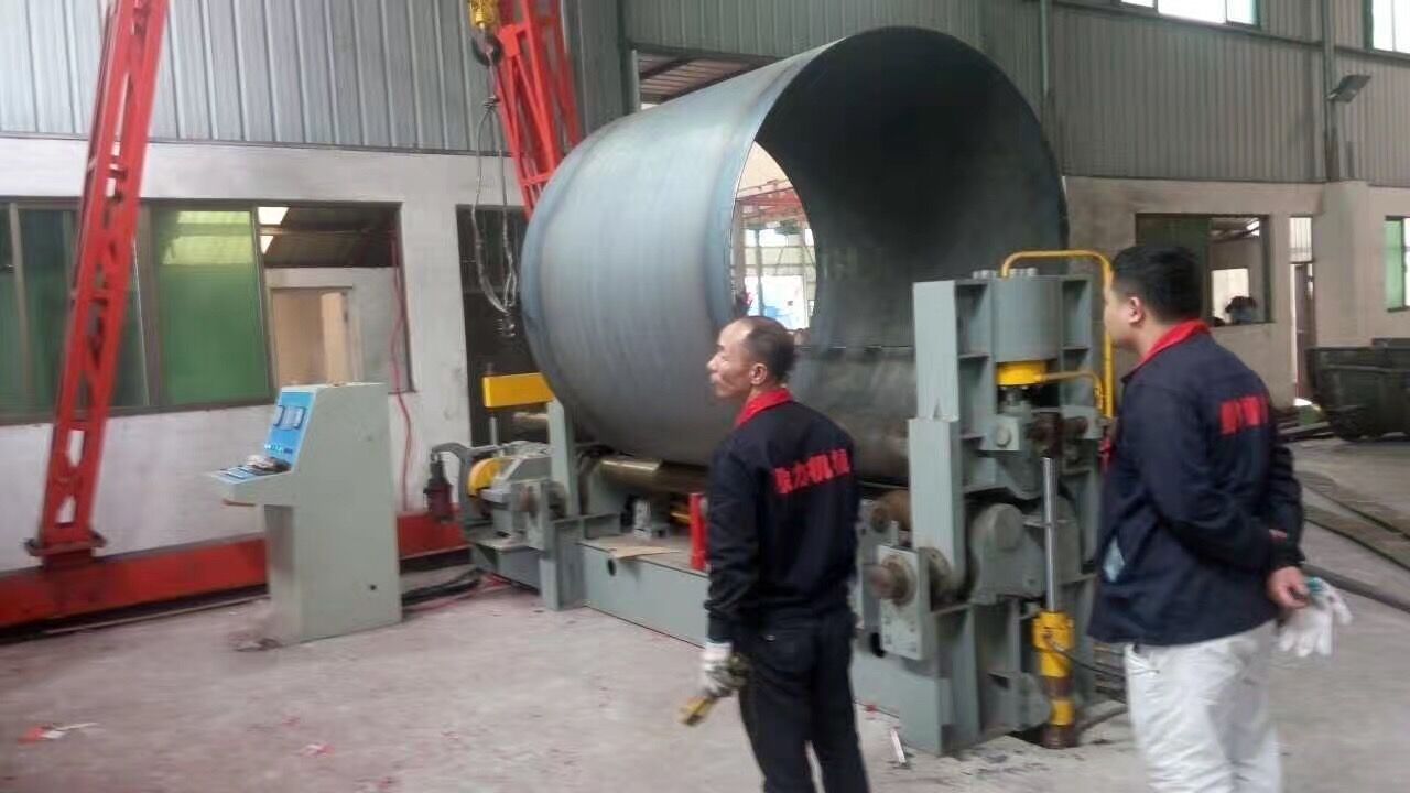 卷板機(jī)安裝調(diào)試