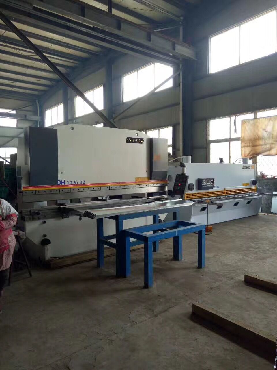 南通東海機(jī)床制造集團(tuán)剪板機(jī)折彎機(jī)客戶使用案例