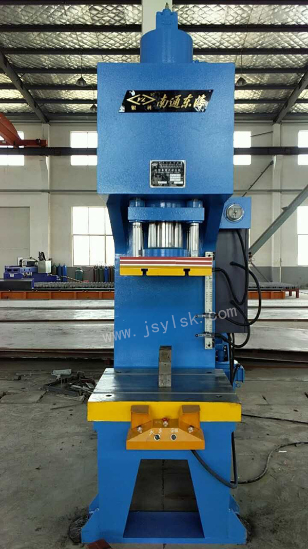 YL41-63單柱液壓機(jī)